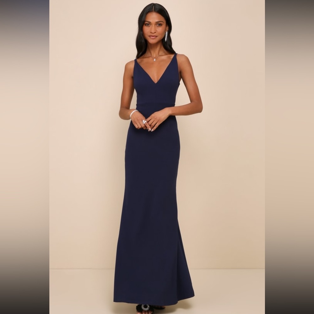 Melora Navy Blue Sleeveless Maxi Dress